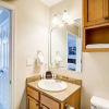 Отель 2b/2b w/ Pool & Tennis Court, Sleeps 6, фото 14