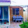 Отель Camelias Boutique Cottage in Dianella, фото 3