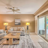 Отель Marco Island Condo w/ Shared Pool & Hot Tub!, фото 8