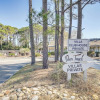Отель Surfside Beach Townhome: Lake Views, 2 Mi to Beach, фото 1