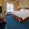 Отель Fairfield Inn & Suites by Marriott Jackson в Джексоне