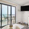 Отель Beachfront 4th-floor Condo w/ Community Pool!, фото 3