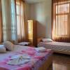 Отель Shans 3 Guest Rooms, фото 6