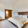Отель Luxurious Grand Lake Escape w/ Mountain Views!, фото 5