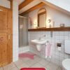 Отель Warm Apartment in Bombogen Germany with Private Parking, фото 8