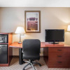 Отель Rodeway Inn & Suites, фото 23