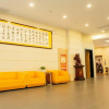 Отель Greentree Inn Bozhou City Woyang County Huaizhong, фото 12