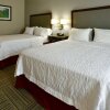 Отель Hampton Inn & Suites Fredericksburg, фото 25