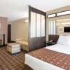 Отель Microtel Inn & Suites by Wyndham Sidney, фото 13