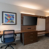 Отель Holiday Inn Express & Suites Gainesville - Lake Lanier Area, an IHG Hotel, фото 18