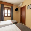Отель Hostal El Paisano by OYO Rooms, фото 5