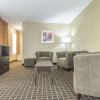 Отель Quality Inn & Suites Downtown, фото 14