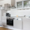 Отель Spacious, Modern Apartment Near the Centre, фото 6