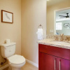 Отель Coastal Retreat - 2 Br Home, фото 14