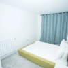 Отель High view 2 Bedroom apt - Woolwich, фото 2