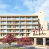 Отель Sheraton Vancouver Airport Hotel в Ричмонде