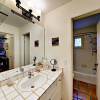 Отель Bishops Lodge Unit 18 - 1 Br Apts, фото 11