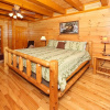 Отель Mountain Movie Inn - Six Bedroom Cabin, фото 4