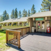Отель Tahoe Area Townhome Near Hiking & Golfing!, фото 1