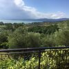Отель A Terrace on Lake Trasimeno, фото 1