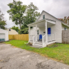 Отель Updated Hampton Home w/ Grill: Walk to Beach!, фото 1