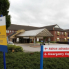 Отель Wrexham Central Stay Apartment Seven, фото 1