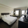 Отель Crossroads Inn & Suites, фото 3