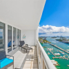 Отель Chic Bayfront Condo With Stunning View, фото 24