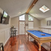 Отель Updated Indianapolis Home, Walk to Lucas Oil!, фото 15