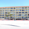 Отель Las Brisas Condominiums, фото 1