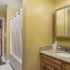 Отель Hillary Hideaway, фото 17