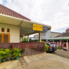 Отель SPOT ON 2490 Griya Kencana Homestay, фото 5