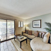 Отель New Listing! Cozy W/ 3 Pools! 2 Bedroom Condo, фото 2