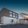 Отель Holiday Inn Express And Suites Chico, an IHG Hotel, фото 1