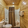 Отель Sevierville Cabin w/ Hot Tub: 6 Mi to Pigeon Forge, фото 5