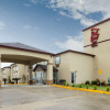 Отель Red Roof Inn & Suites Lake Charles, фото 1