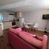 Отель Lovely 2-bed Apartment in Wincanton Somerset, фото 8
