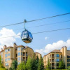 Отель Spacious Ski in, Ski out 3 Bedroom Vacation Rental Next to the Gondola Featuring Slopeside Heated Ou, фото 1