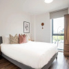 Отель Luxe 3BR Great Central Apartment City View Near Sheffield, фото 6