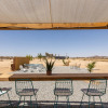 Отель Lost Horse by Avantstay Desert Oasis w/ Mini Pool, Outdoor Entertainers Area & Huge Game Room!, фото 15