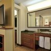 Отель Hyatt Place Portland Airport, фото 34
