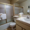 Отель Snowbird 109 1 Bedroom 1 Bathroom Condo, фото 4