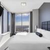 Отель Meriton Suites World Tower, фото 8