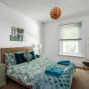 Отель Great family flat just 10 mins walk to beach, фото 4