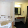 Отель AmericInn by Wyndham Cedar Rapids Airport, фото 7