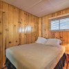 Отель Pet-friendly Big Bear Lake Cabin < 3 Mi to Lake!, фото 4