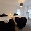 Отель Perfect Location 3 Bed Serviced apartment with Bike Storage for BPW. Close to Brecon Beacons, фото 2