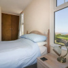 Отель Yellow Sands Apartment 4, фото 3