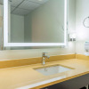 Отель Quality Inn Sunshine Suites, фото 10