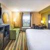 Отель Quality Inn & Suites, фото 5